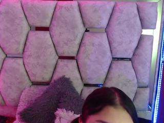 AnalyMilles nude on Live Cam Sex Chat