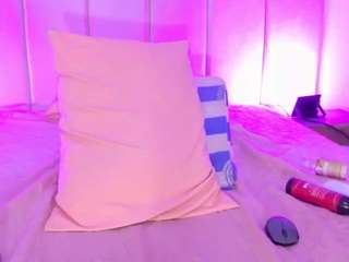 anzhel-nvick nude on Live Cam Sex Chat
