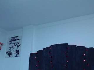 ariel-zoe nude on Live Cam Sex Chat