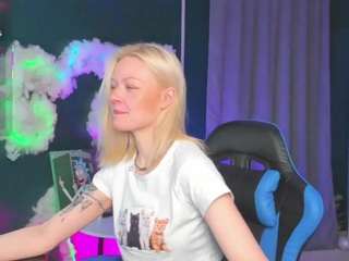 Callista-a nude on Live Cam Sex Chat