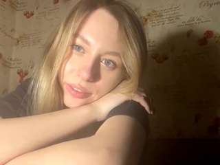 CristinaBlumberg nude on Live Cam Sex Chat