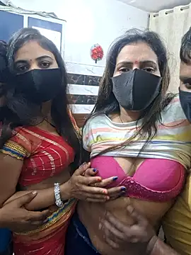 Cute_palak001 nude on webcam for live sex chat