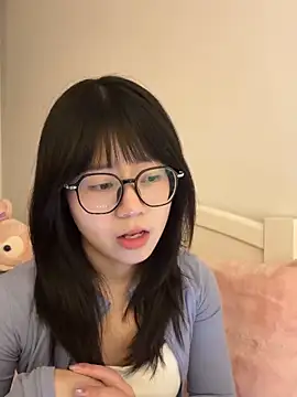 Ella-AAAAA nude on webcam for live sex chat
