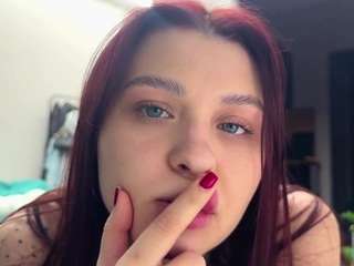 KelseyLindquist nude on Live Cam Sex Chat