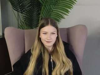 VanesaBreden nude on Live Cam Sex Chat