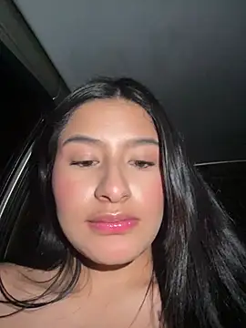 andrea_gomes_ nude on webcam for live sex chat
