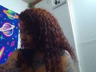 camy-18 nude on Live Cam Sex Chat