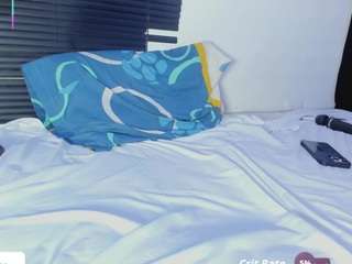 hinatta-smiler nude on Live Cam Sex Chat