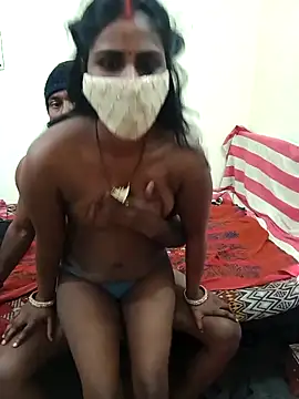 Hot_sahana nude on webcam for live sex chat