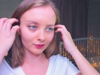 InocenciaDardashti nude on Live Cam Sex Chat