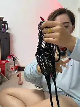 Jingjingxiang-520 nude on webcam for live sex chat