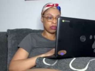 Melaashara nude on Live Cam Sex Chat
