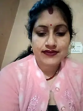 Rayal_bhabi nude on webcam for live sex chat