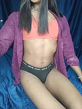 SEXYY_TRANSY_WITH_GIRL nude on webcam for live sex chat