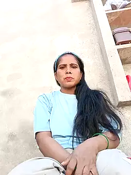 Shreya_pandit nude on webcam for live sex chat