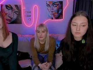 vikki-say nude on Live Cam Sex Chat