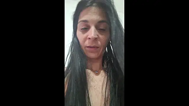 Viola43 nude on webcam for live sex chat