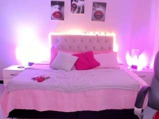 Violeta-Hotter nude on Live Cam Sex Chat