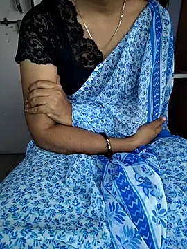 Ek-Dum-Angel nude on webcam for live sex chat