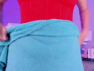 Emily-vill nude on Live Cam Sex Chat