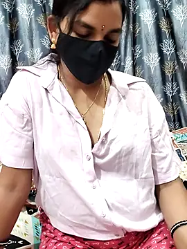 LIKITHA-HOT-GIRL nude on webcam for live sex chat