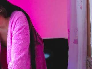 loisfer28 nude on Live Cam Sex Chat