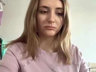 PaulettaRenard nude on Live Cam Sex Chat