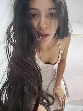 Soymaia nude on webcam for live sex chat