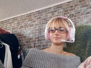 AndreaBrase nude on Live Cam Sex Chat