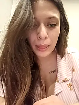 DevinAras nude on webcam for live sex chat