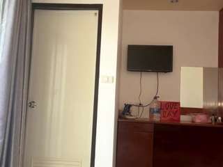 Kamila nude on Live Cam Sex Chat