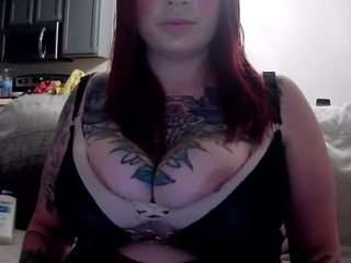 RubyLuxe nude on Live Cam Sex Chat