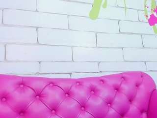 Danna-Greyy nude on Live Cam Sex Chat