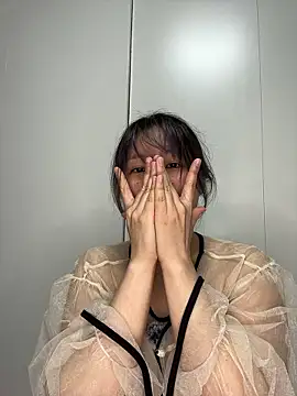 ichika_muu nude on webcam for live sex chat