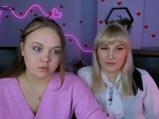 jenny-rill nude on Live Cam Sex Chat