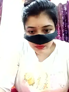 Joya-22 nude on webcam for live sex chat