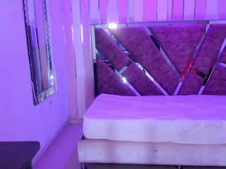 KateLovings nude on Live Cam Sex Chat