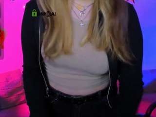 ketty-kitt nude on Live Cam Sex Chat