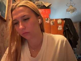 KierstenWesterman nude on Live Cam Sex Chat