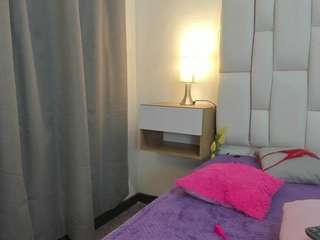 meganqueen2 nude on Live Cam Sex Chat