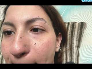 NicoleBroadway nude on Live Cam Sex Chat