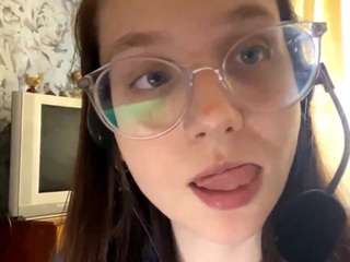 PhoebeRandzin nude on Live Cam Sex Chat