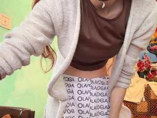 Teya Poliquin nude on Live Cam Sex Chat
