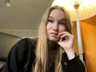 BrittanieStromberg nude on Live Cam Sex Chat