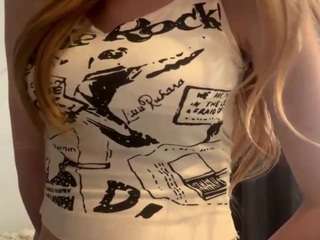 CeceliaFirestine nude on Live Cam Sex Chat