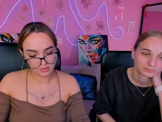 elin-bliss nude on Live Cam Sex Chat