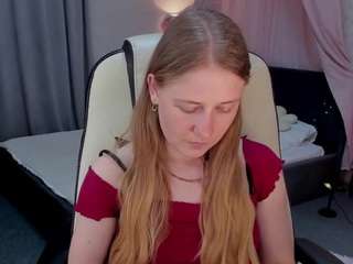 Olivia-Via nude on Live Cam Sex Chat