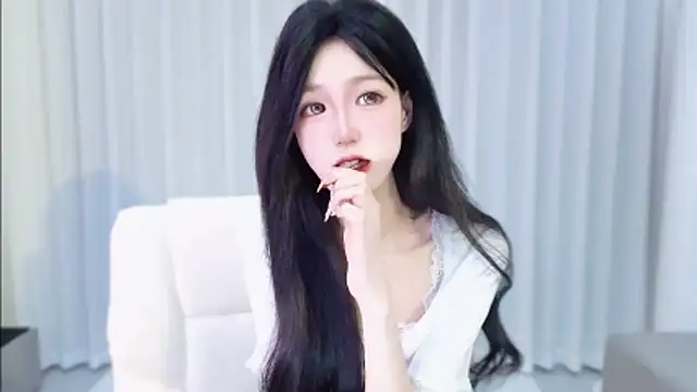 Tiantian9191 nude on webcam for live sex chat