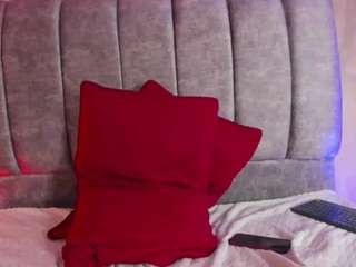 Yensy2614 nude on Live Cam Sex Chat