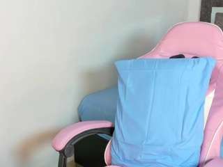 Anniferreira3 nude on Live Cam Sex Chat